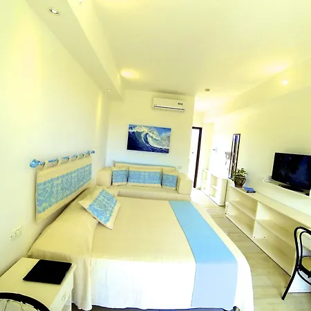 호텔 Domus De Janas Sul Mare