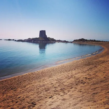 Domus De Janas Sul Mare Bari Sardo