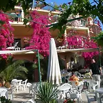 Domus De Janas Sul Mare 3*