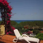 Domus De Janas Sul Mare Hotel 3*