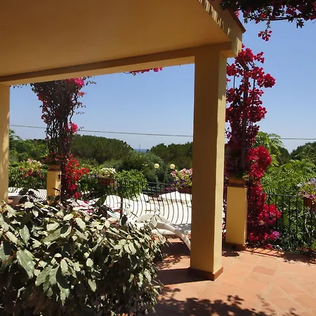 Domus De Janas Sul Mare Hotel