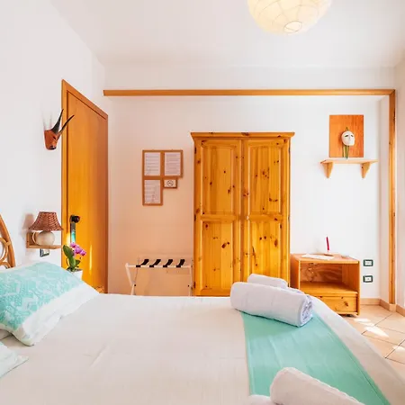 Domus De Janas Sul Mare 3* Bari Sardo
