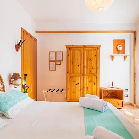 Domus De Janas Sul Mare 3* Bari Sardo