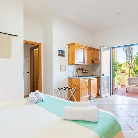 Domus De Janas Sul Mare 3*