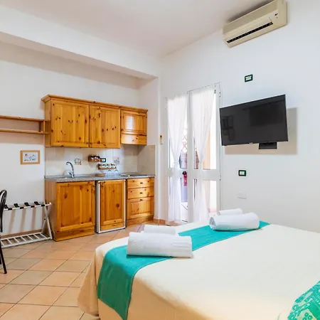 Domus De Janas Sul Mare Hotel 3*