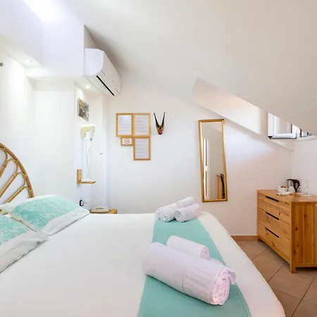 Domus De Janas Sul Mare 3*