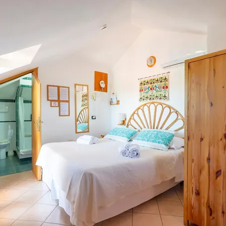Domus De Janas Sul Mare Otel Bari Sardo