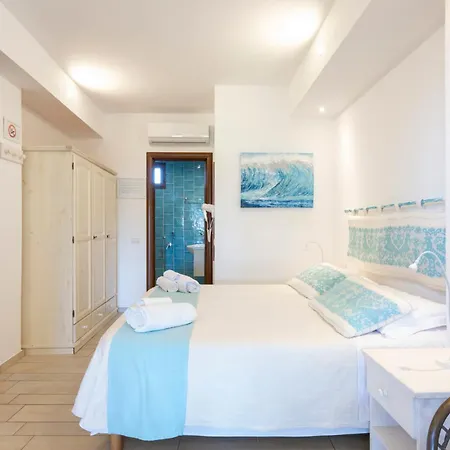 Hotel Domus De Janas Sul Mare