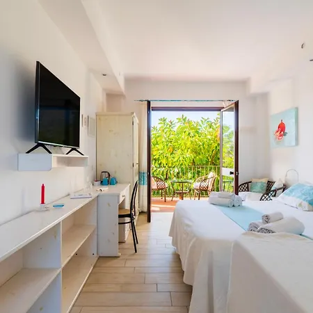 Domus De Janas Sul Mare Hotel Bari Sardo