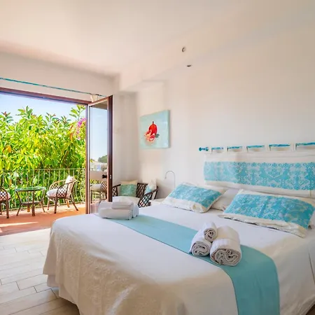 Domus De Janas Sul Mare Hotel