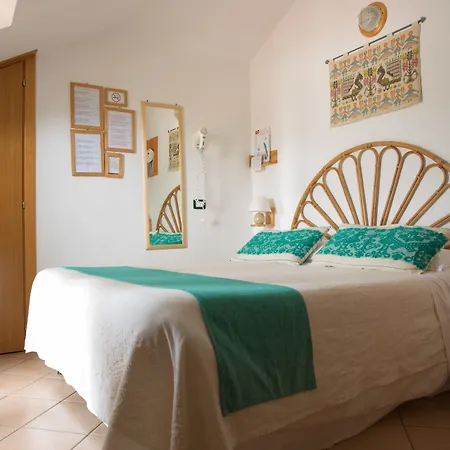 Domus De Janas Sul Mare Otel Bari Sardo