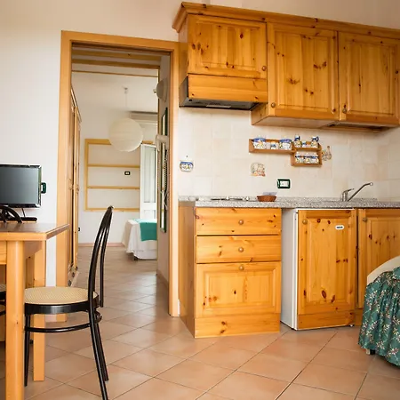 Domus De Janas Sul Mare Otel Bari Sardo