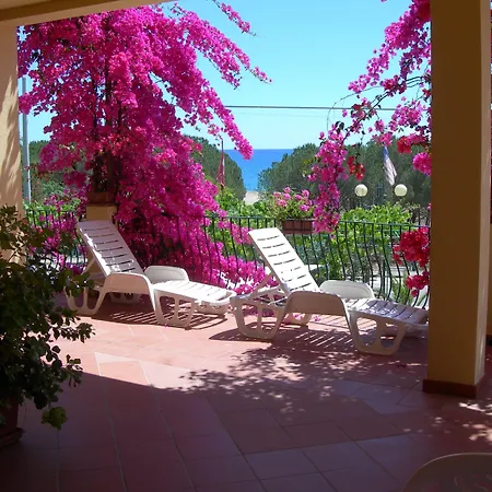 Otel Domus De Janas Sul Mare