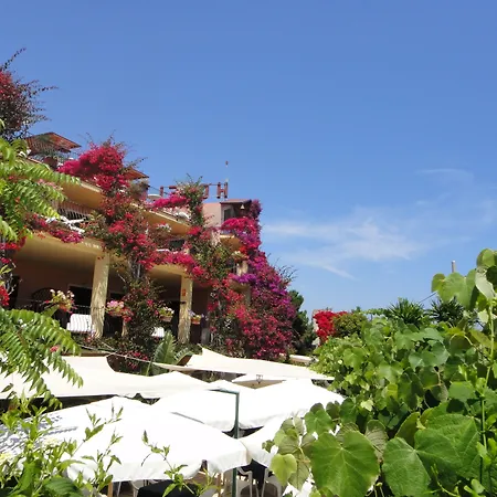 فندق Domus De Janas Sul Mare باري ساردو