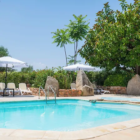 Domus De Janas Sul Mare 3*