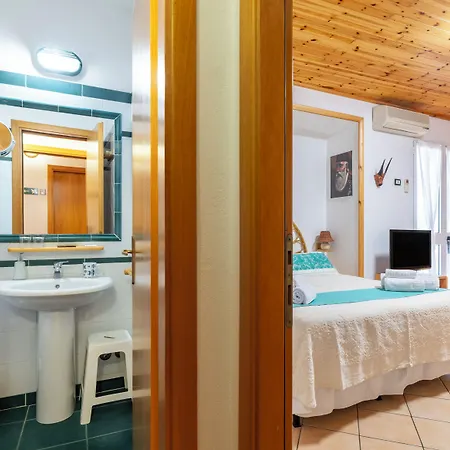 Domus De Janas Sul Mare