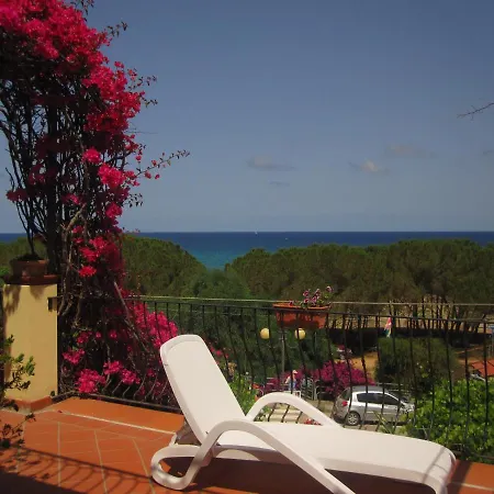 Domus De Janas Sul Mare Hotel 3*