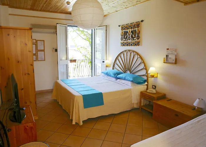 Domus De Janas Sul Mare ホテル