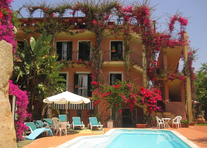 ホテル Domus De Janas Sul Mare