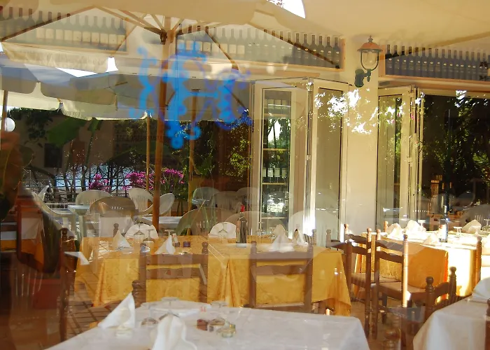 Domus De Janas Sul Mare ホテル