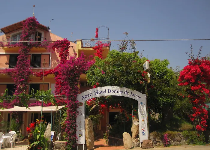 Domus De Janas Sul Mare ホテル 3*