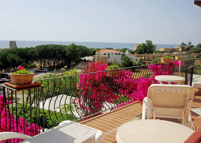 Domus De Janas Sul Mare 3*